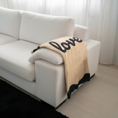All You Need Is Love Blanket, photo 7