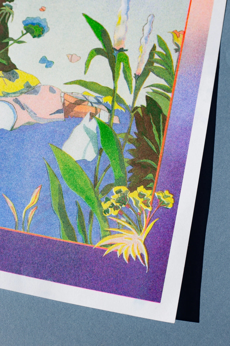 Poster Sogno Totoro, dettaglio ravvicinato dell'angolo con fiori bianchi e rosa