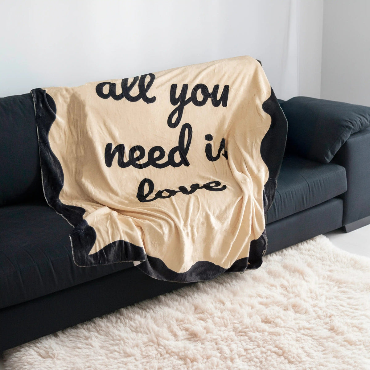 All You Need Is Love Blanket, photo 6