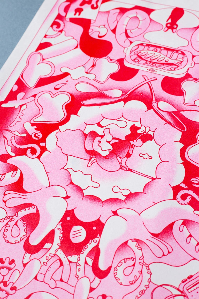 Poster Kiki the Little Witch, dettaglio del motivo con bicicletta e tazza in rosa e rosso