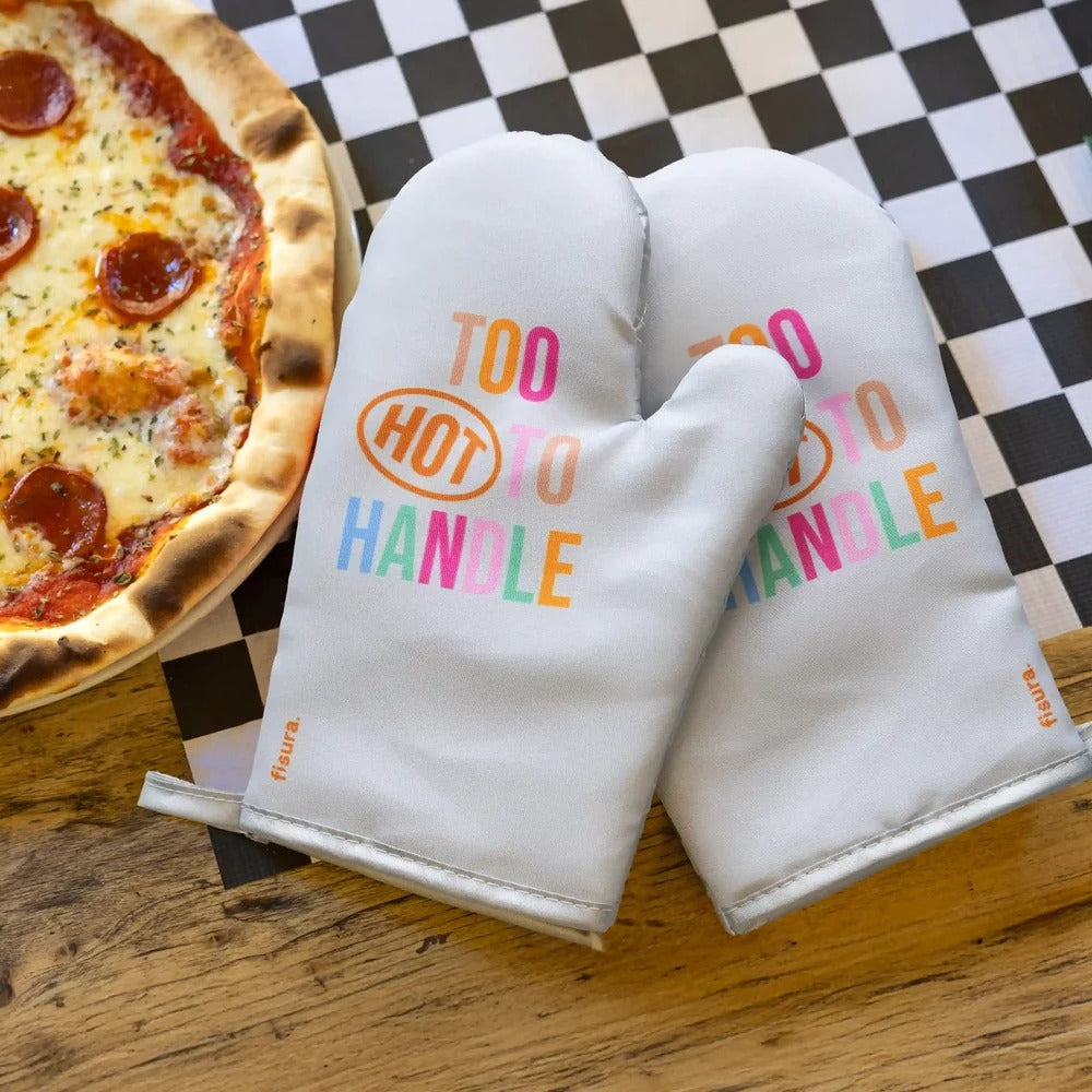 Too Hot to Handle Oven Gloves, photo 2