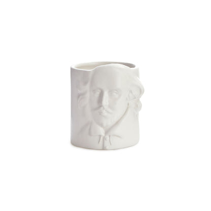 Porta matite bianco a forma di busto di Shakespeare, su sfondo bianco