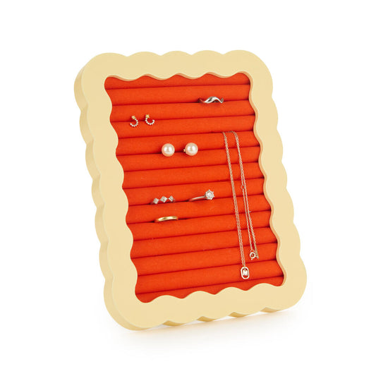 Wiggly Jewellery Frame - Strabello Design