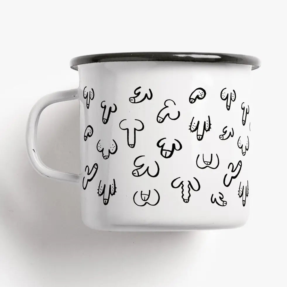 Tazza Dicke Freunde: a white enamel mug covered in small black double-arch doodles.