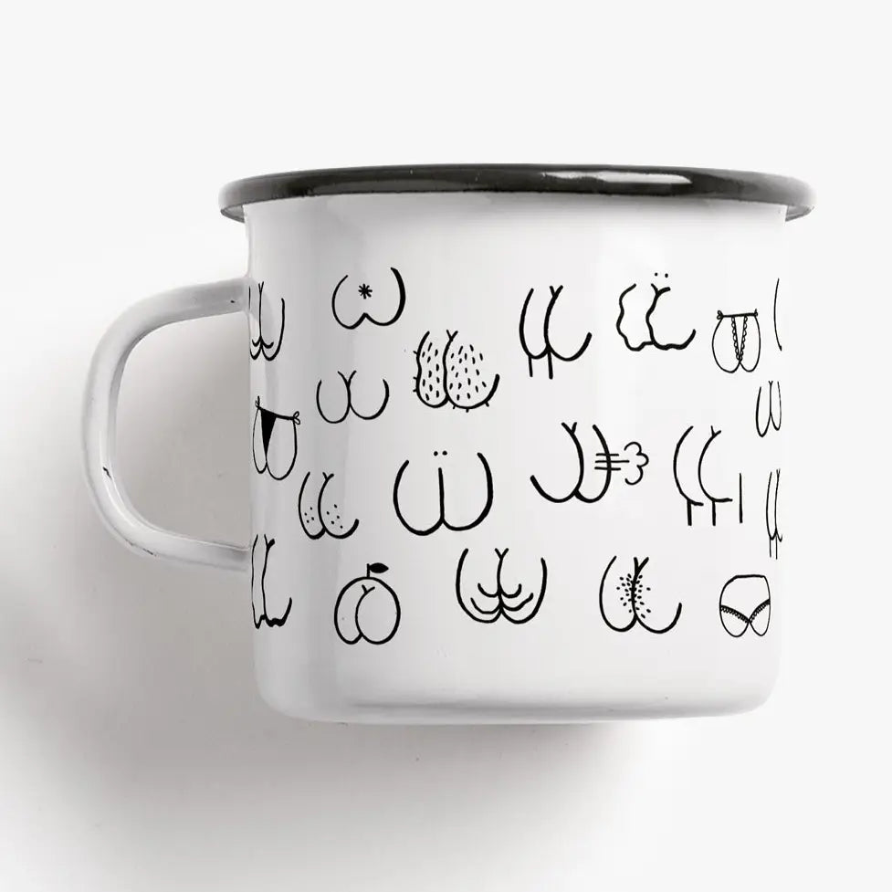 Tazza Bad Ass: a white mug covered in small stylised black bottom doodles.